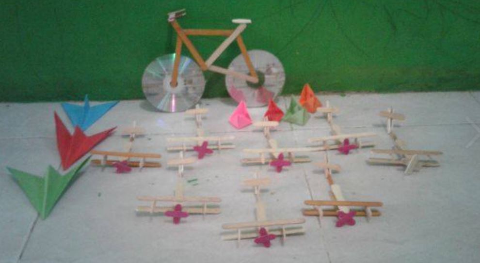 Kreasi Tema Alat Transportasi Karya Kak Maya Emilia 