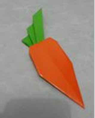 Tehnik Kolase dan Origami Dalam Membuat Bentuk Wortel 