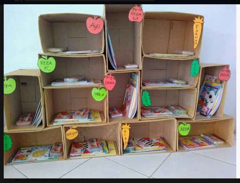  Rak  Buku  Cantik dari  Kardus  Bekas Dunia Belajar Anak