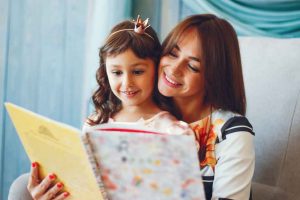 Tanda Anak Siap Belajar Membaca