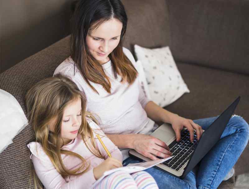 Tips bekerja produktif di rumah